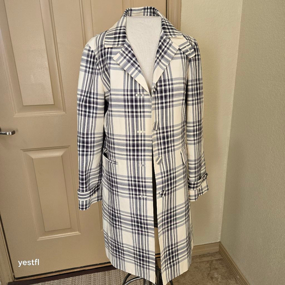 Women's Talbots Blazer Jacket Size 4 White Black Plaid - Picture 1 of 7